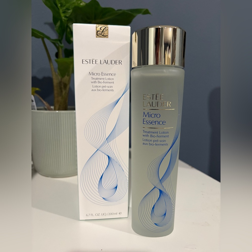 Estee Lauder Micro Essence  Toner with Bio-Ferment,  6.7oz New sealed